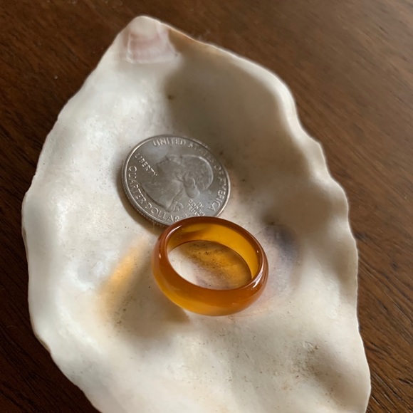 size 7 amber agate ring